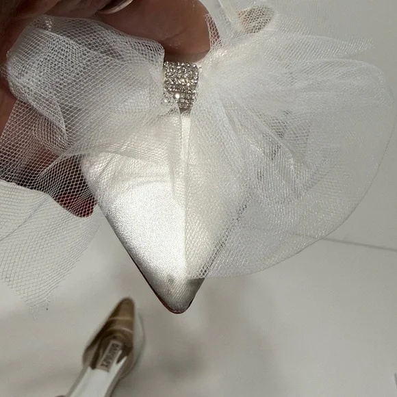 Badgley Mischka Fergie Tulle Pointed Toe Flats in Soft White Satin - Picture 14 of 17